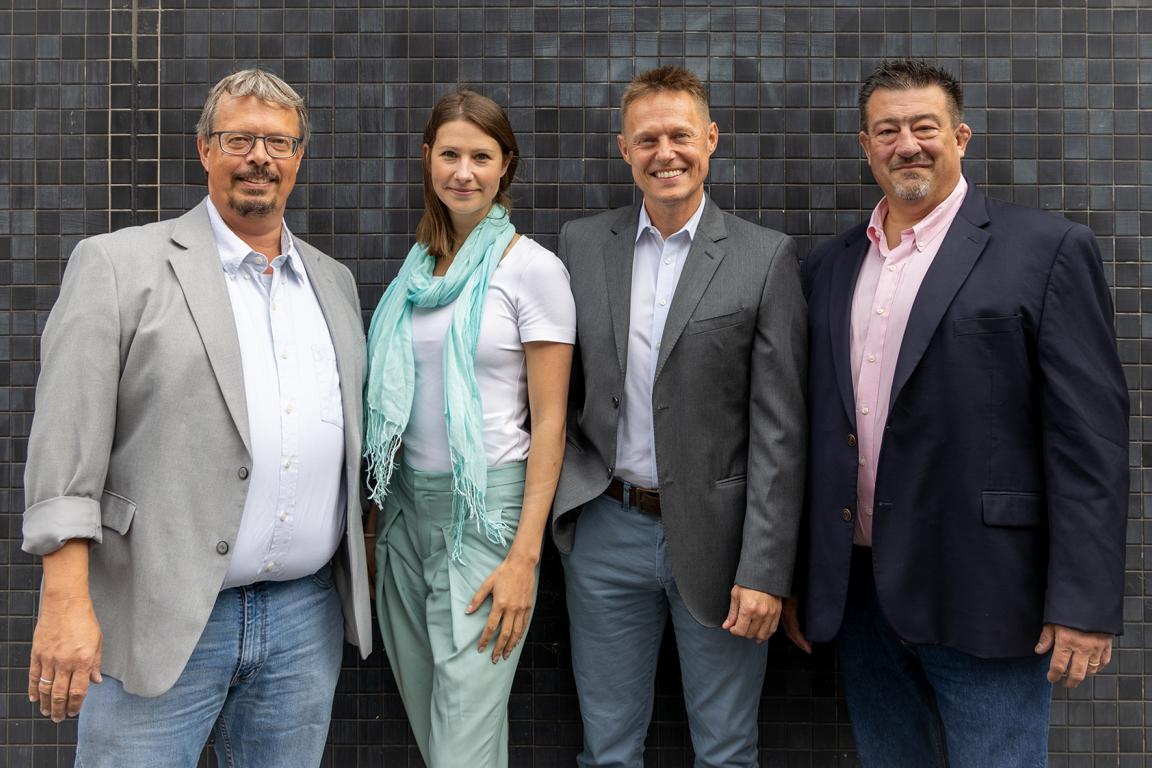 web Focused Energy Team f l t r Prof Dr Markus Roth Dr Anika Stein Thomas Forner Prof Dr Todd Ditmir web Focused Energy Team f l t r Prof Dr Markus Roth Dr Anika Stein Thomas Forner Prof Dr Todd Ditmir